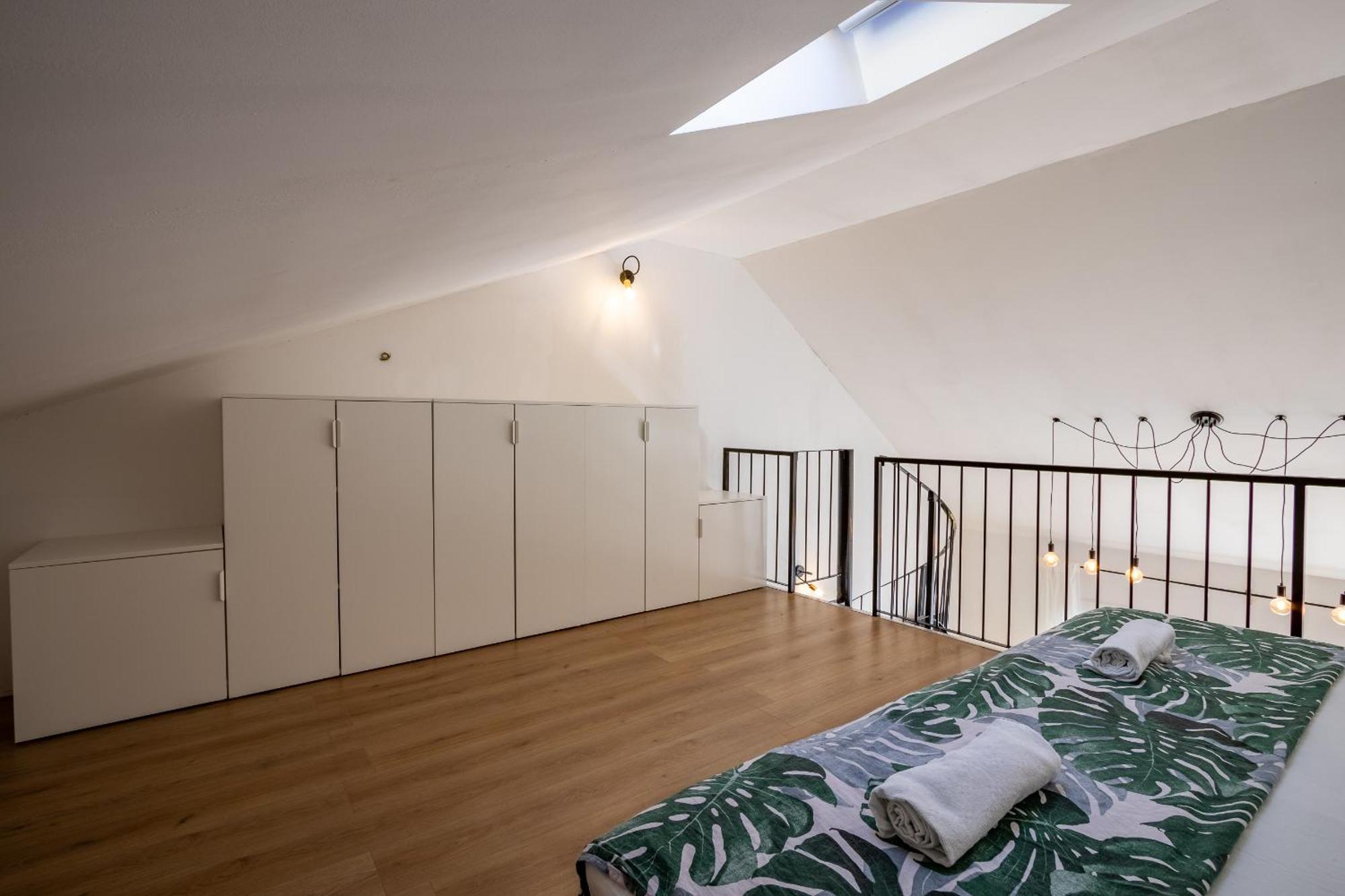 Apartman Rojo Lägenhet Omiš Exteriör bild